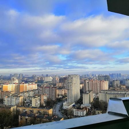 Видовая 25Й Этаж. Новый Дом. Шалимова, Isida. Шулявская, Гарматная, Индустриальный Мост. Космополитан. Большевик. Жд Вокзал. Kyiv Exterior photo